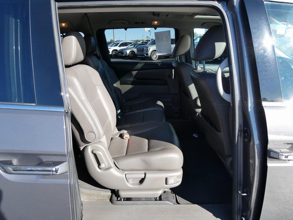 used 2015 Honda Odyssey car, priced at $12,995