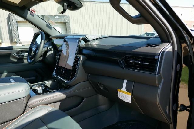 new 2025 GMC Yukon XL car, priced at $83,541