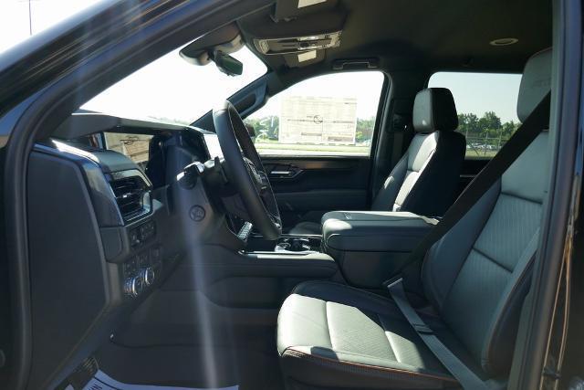new 2025 GMC Yukon XL car, priced at $83,541