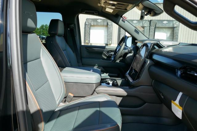 new 2025 GMC Yukon XL car, priced at $83,541