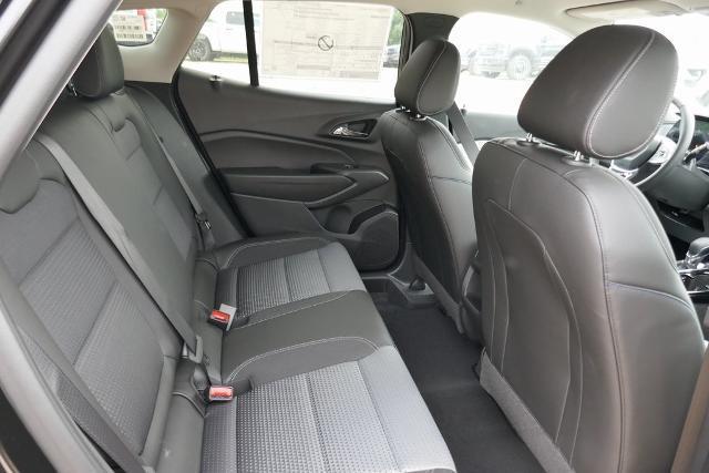 new 2025 Chevrolet Trax car, priced at $22,353