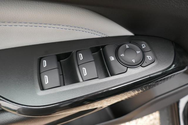 new 2025 Chevrolet Trax car, priced at $22,353