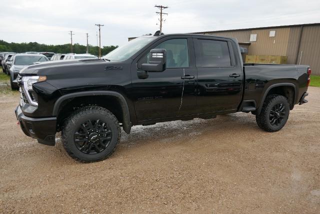 new 2025 Chevrolet Silverado 2500 car, priced at $76,177