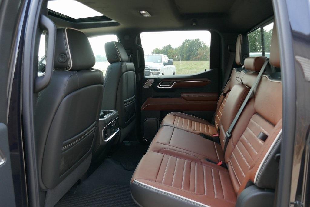 new 2026 GMC Sierra 1500 car, priced at $75,279