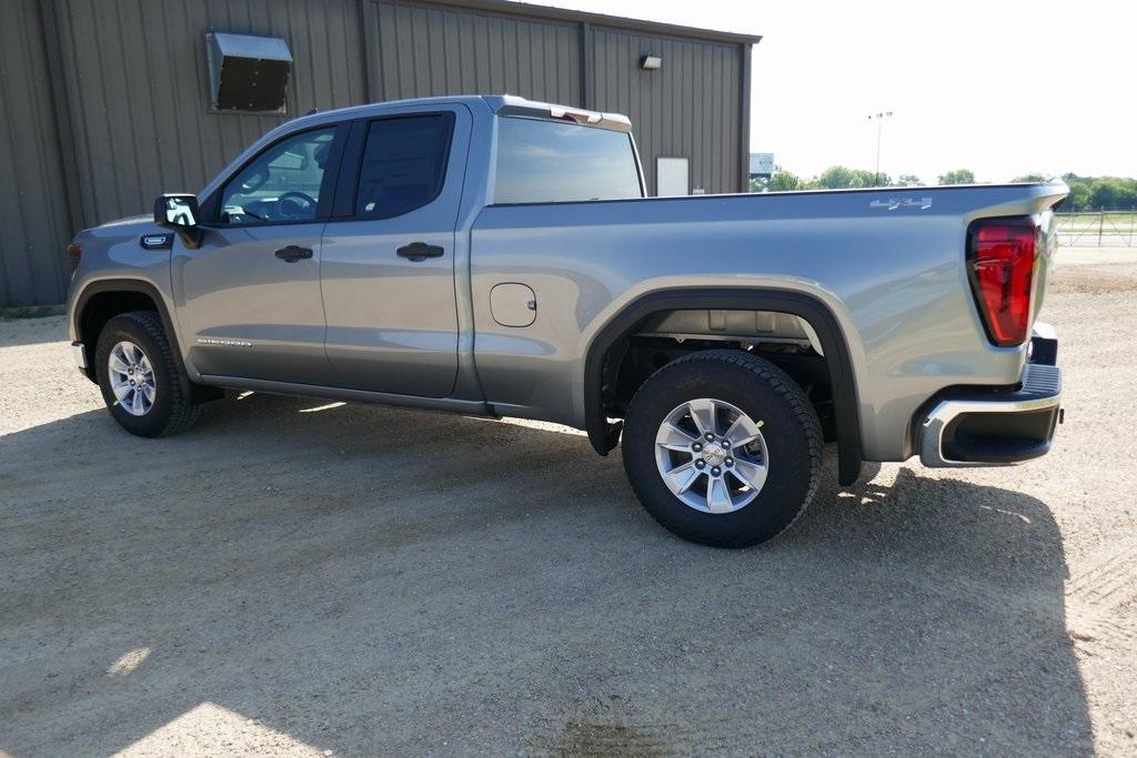 new 2025 GMC Sierra 1500 car, priced at $35,295