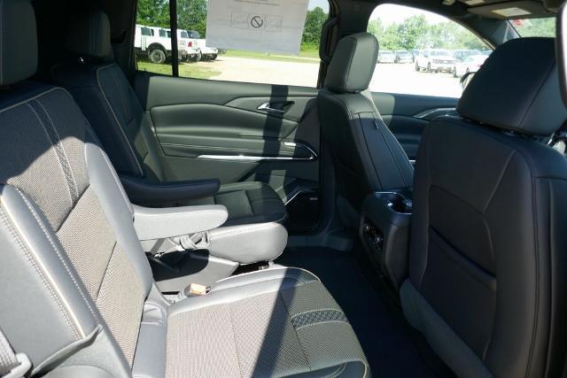 new 2025 Chevrolet Traverse car, priced at $57,795
