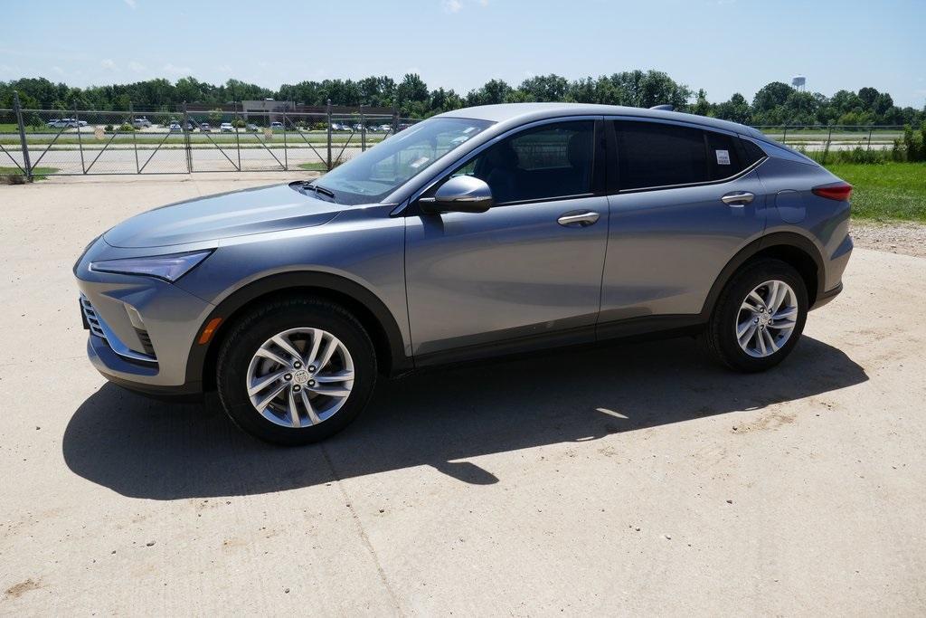 new 2025 Buick Envista car, priced at $24,017