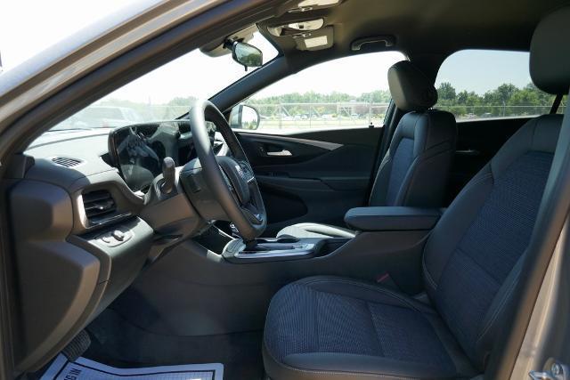 new 2025 Buick Envista car, priced at $25,517