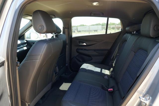 new 2025 Buick Envista car, priced at $25,517