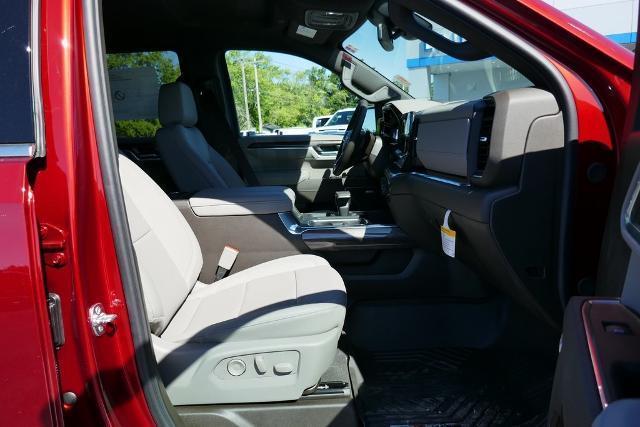 new 2025 Chevrolet Silverado 1500 car, priced at $57,320