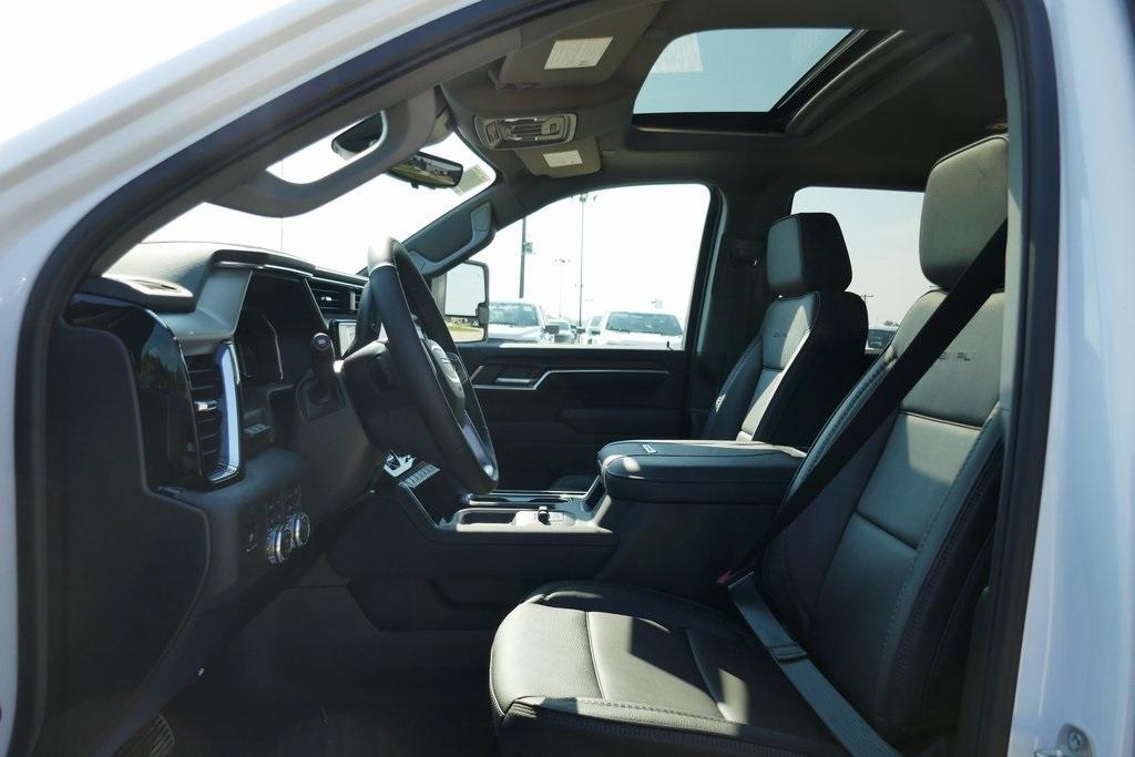new 2025 GMC Sierra 2500 car, priced at $72,597