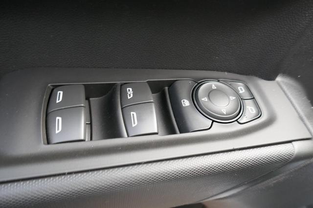 new 2025 GMC Sierra 1500 car, priced at $44,124