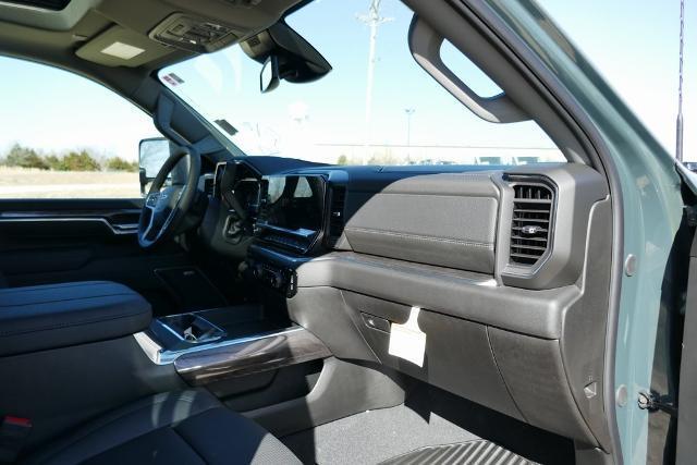 new 2025 Chevrolet Silverado 2500 car, priced at $67,571