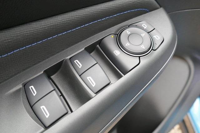 new 2025 Buick Envista car, priced at $26,002