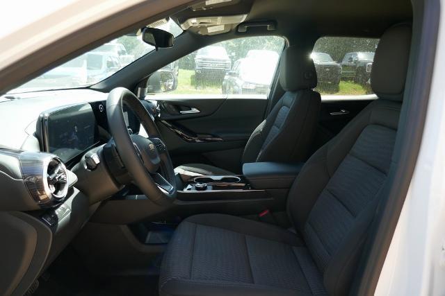 new 2026 Chevrolet Equinox car, priced at $29,975