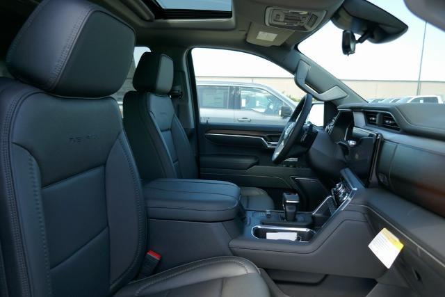 new 2025 GMC Sierra 1500 car, priced at $65,747