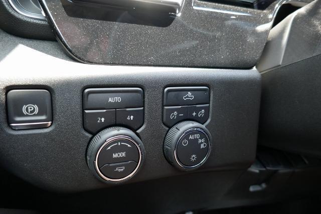 new 2025 Chevrolet Silverado 1500 car, priced at $42,395