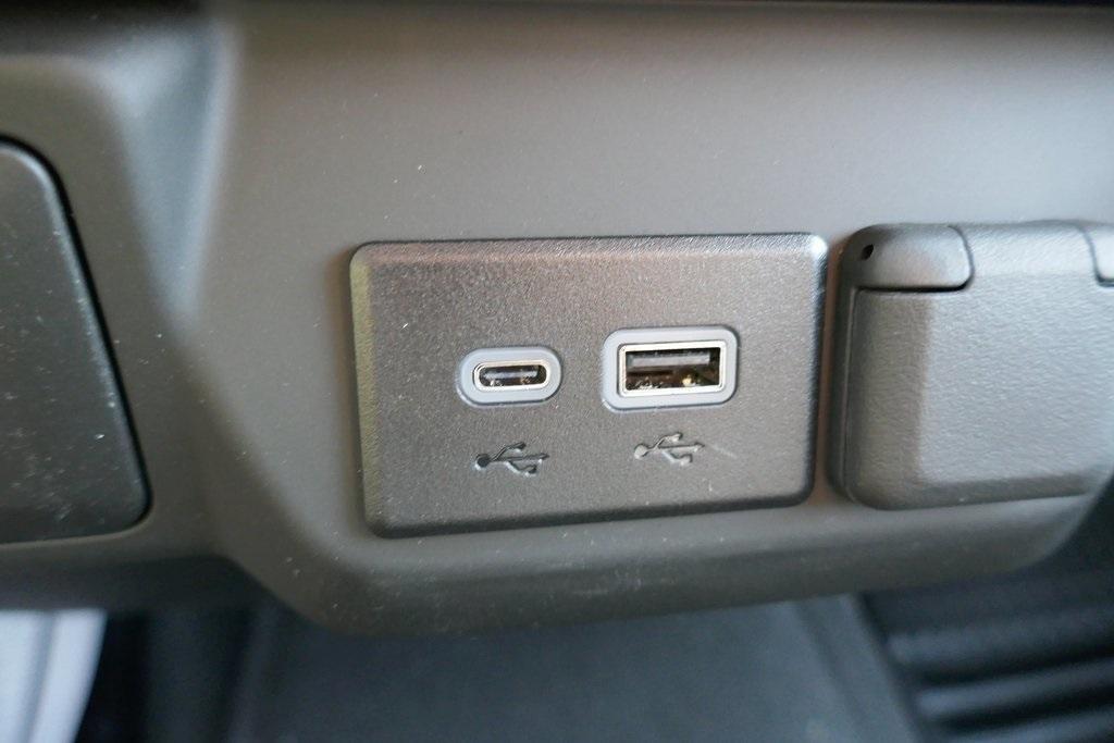 new 2025 Chevrolet Silverado 1500 car, priced at $41,071