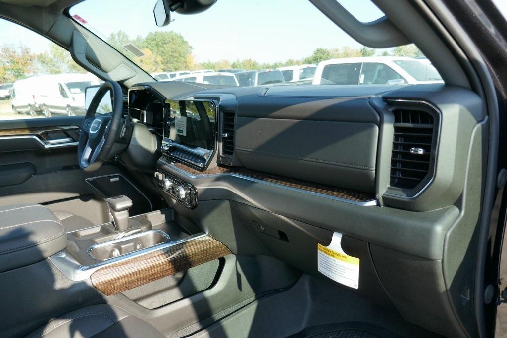 new 2026 GMC Sierra 1500 car, priced at $55,622