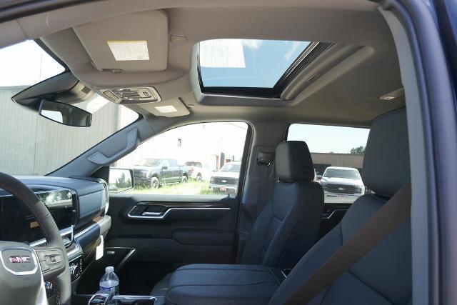 new 2025 GMC Sierra 1500 car, priced at $56,222