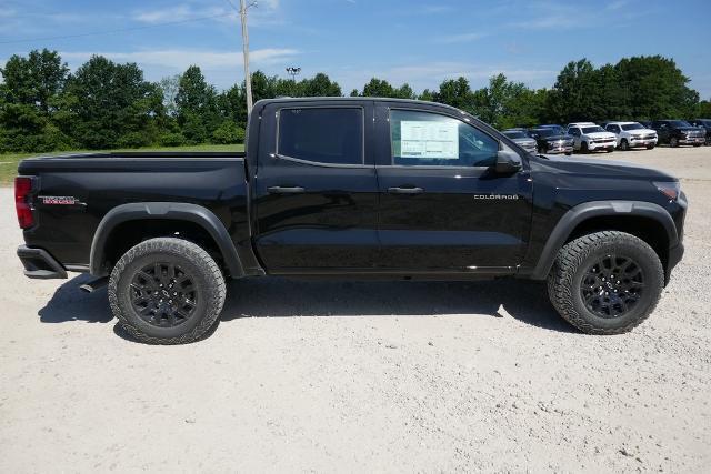 new 2025 Chevrolet Colorado car, priced at $37,402