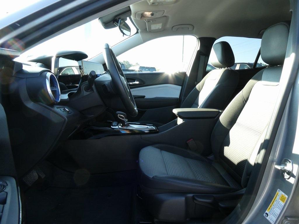 used 2024 Chevrolet Trax car, priced at $22,495