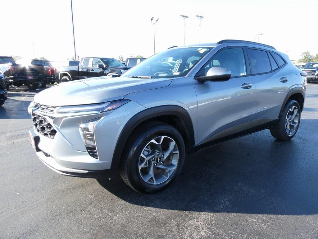 used 2024 Chevrolet Trax car, priced at $22,495