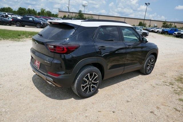 new 2025 Chevrolet TrailBlazer car, priced at $33,753