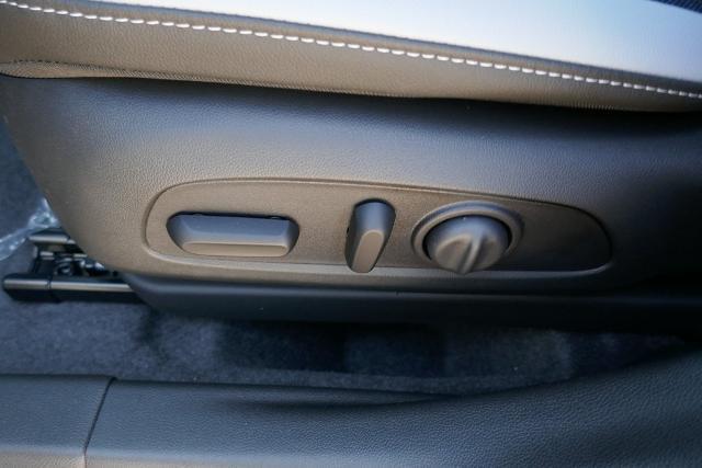 new 2025 Buick Envista car, priced at $25,517