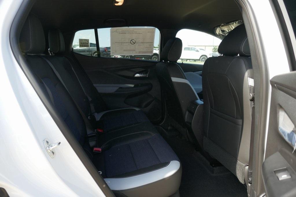 new 2025 Buick Envista car, priced at $23,562
