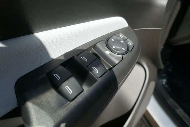 new 2025 Buick Envista car, priced at $25,062