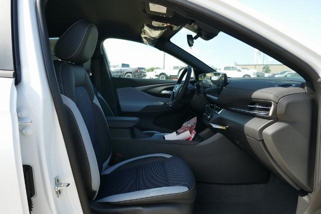 new 2025 Buick Envista car, priced at $25,062