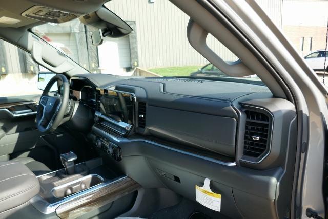 new 2025 Chevrolet Silverado 1500 car, priced at $53,820