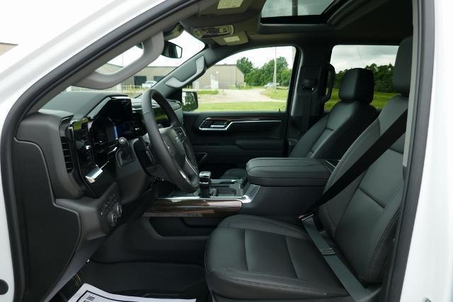new 2025 Chevrolet Silverado 1500 car, priced at $51,720