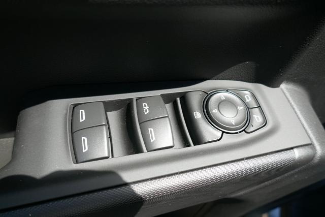 new 2025 Chevrolet Silverado 1500 car, priced at $39,246