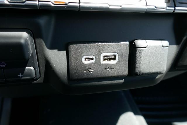 new 2025 Chevrolet Silverado 1500 car, priced at $39,246