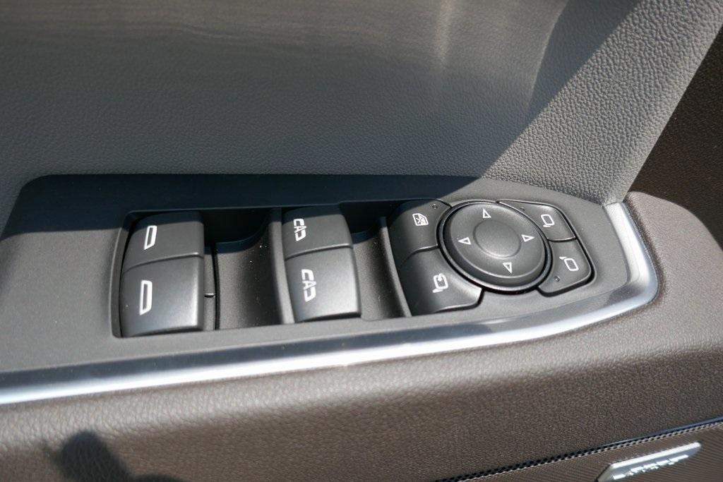 new 2025 Chevrolet Silverado 1500 car, priced at $57,370