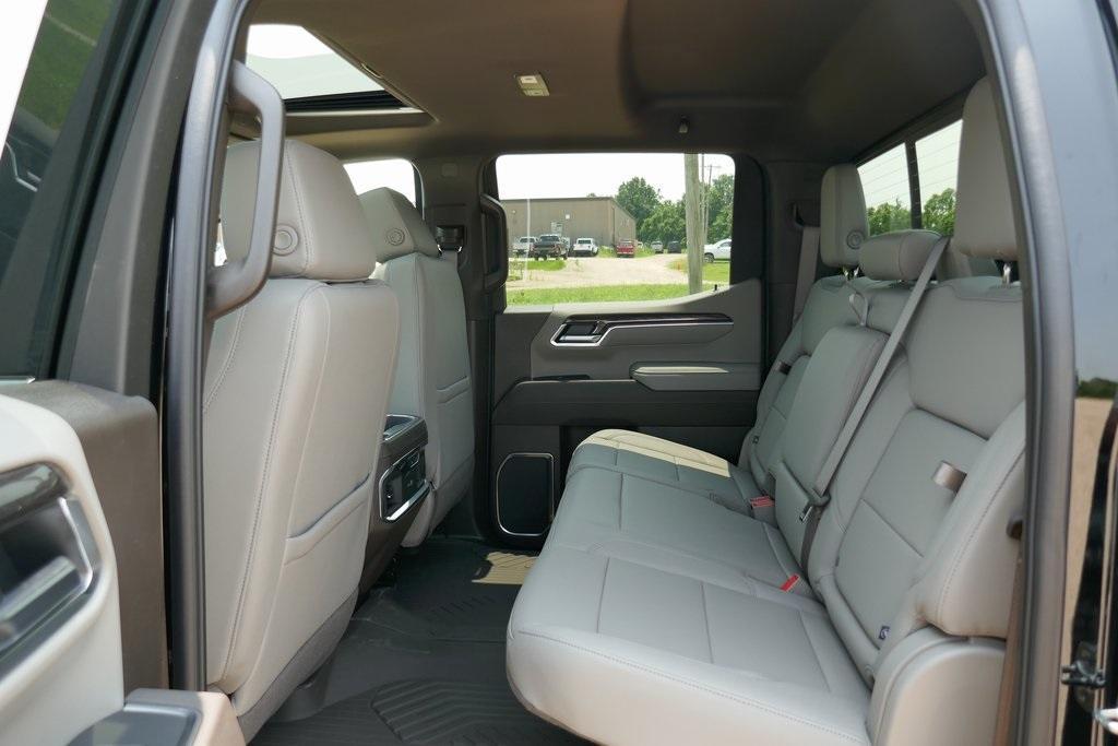 new 2025 Chevrolet Silverado 1500 car, priced at $57,370