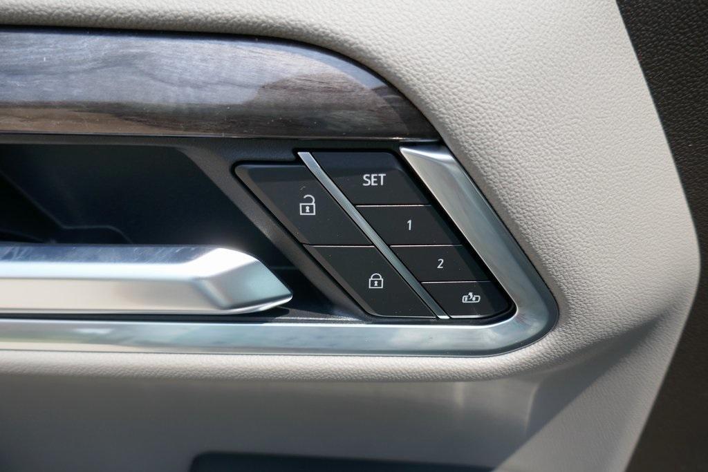 new 2025 Chevrolet Silverado 1500 car, priced at $57,370