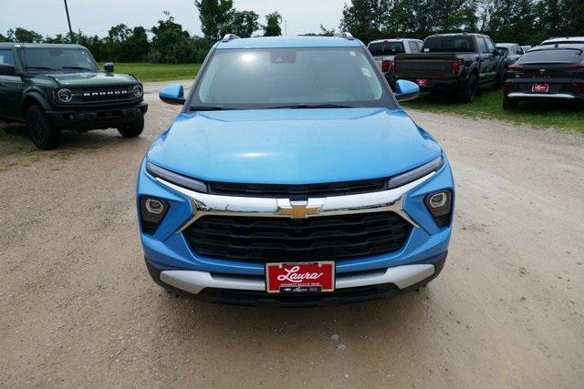 new 2025 Chevrolet TrailBlazer car, priced at $28,415