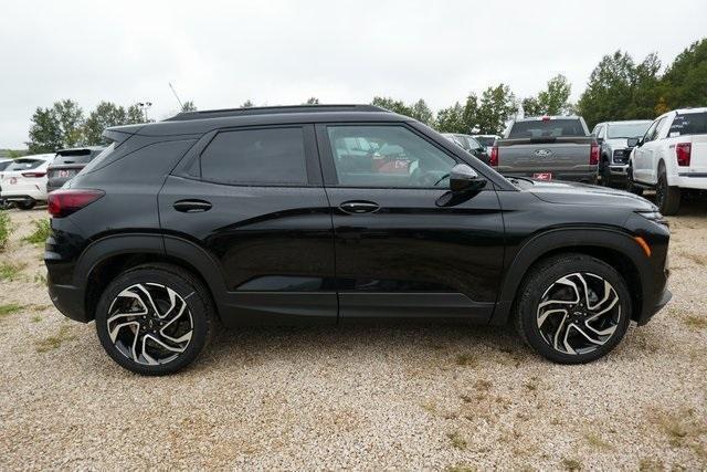 new 2025 Chevrolet TrailBlazer car, priced at $33,753