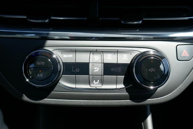 new 2025 Buick Envista car, priced at $24,602