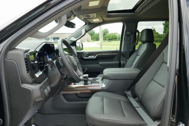 new 2025 Chevrolet Silverado 1500 car, priced at $53,545