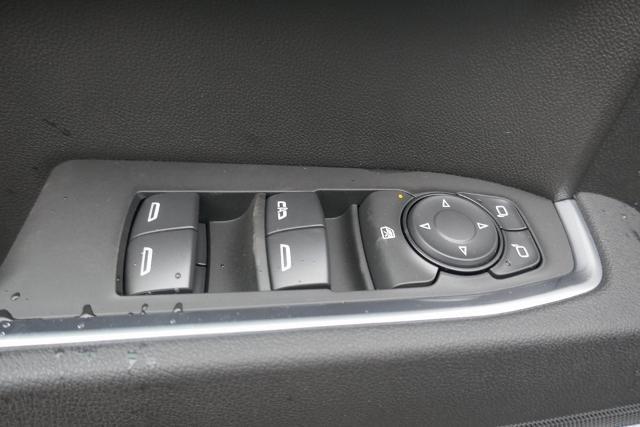 new 2025 Chevrolet Silverado 1500 car, priced at $52,690