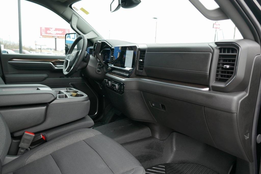 used 2025 Chevrolet Silverado 2500 car, priced at $58,995