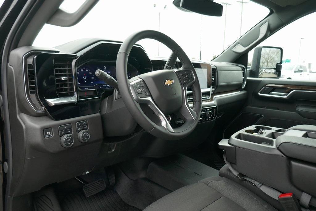 used 2025 Chevrolet Silverado 2500 car, priced at $58,995