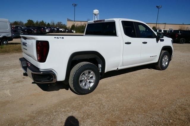 new 2025 GMC Sierra 1500 car, priced at $41,863