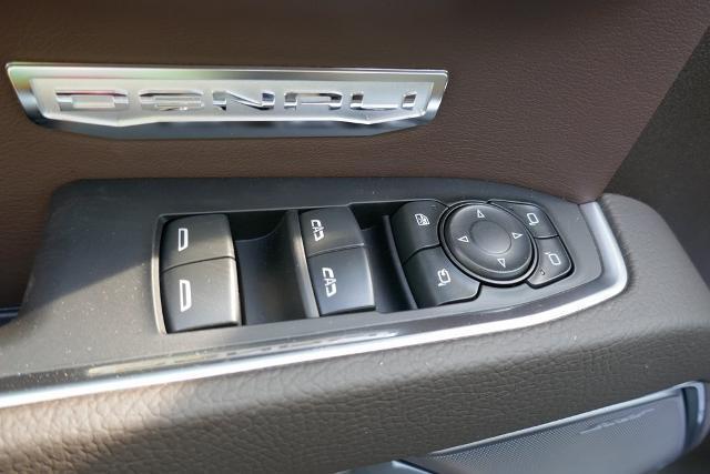 new 2025 GMC Sierra 1500 car, priced at $64,412