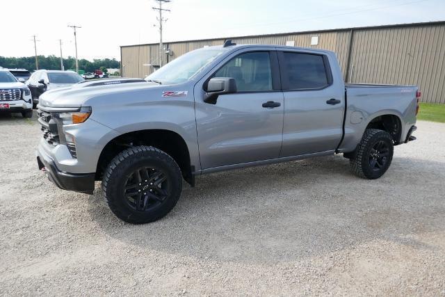 new 2025 Chevrolet Silverado 1500 car, priced at $40,945