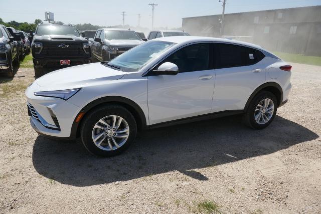 new 2025 Buick Envista car, priced at $24,146